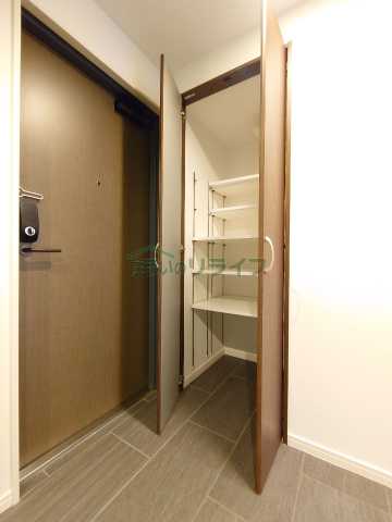 玄関　GREEN　COURT中野