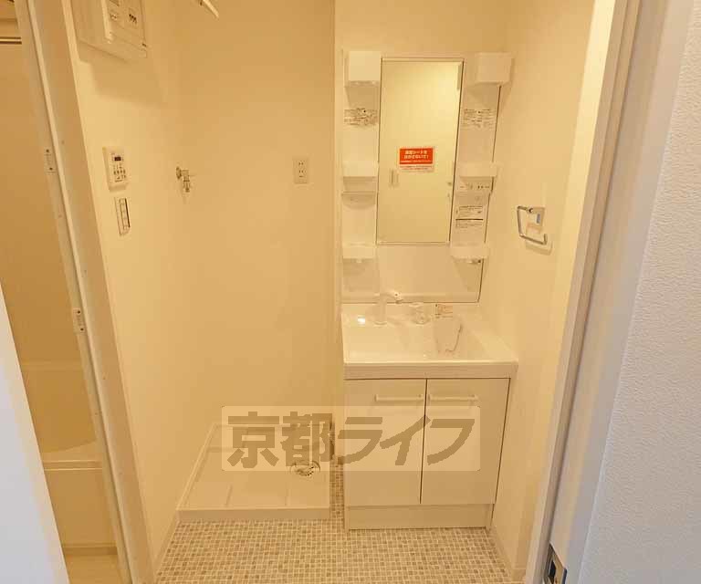 洗面設備　洗面台です