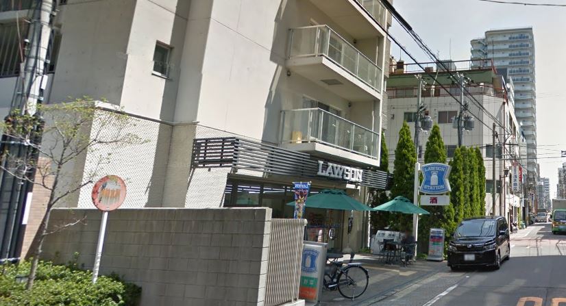 コンビニ　ローソン 安堂寺町二丁目店（コンビニ）まで67m