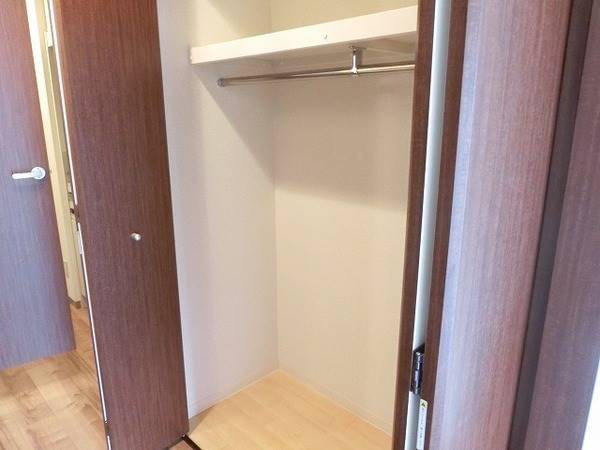 収納　クローゼット