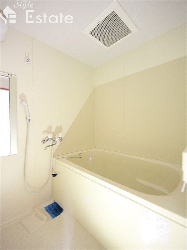 バス・シャワールーム　バスルーム