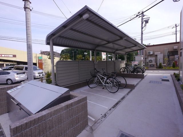その他共有部分　★敷地内屋根付き駐輪場です★