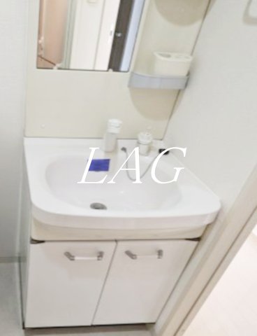 洗面設備　洗面台です。