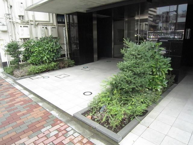 エントランス　エントランス