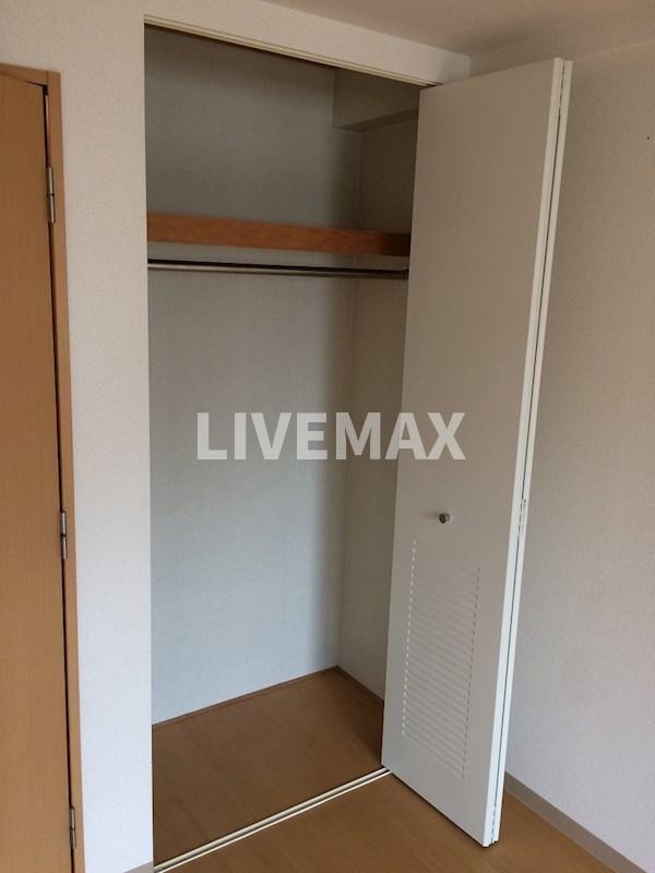 収納　※別部屋のお写真になります