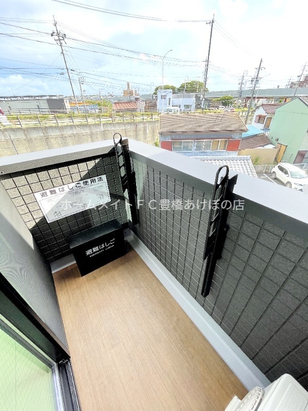 バルコニー　同型別部屋写真