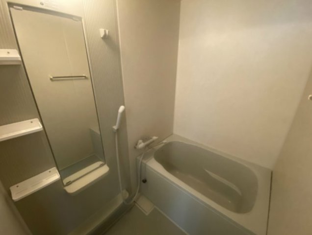 バス・シャワールーム　風呂