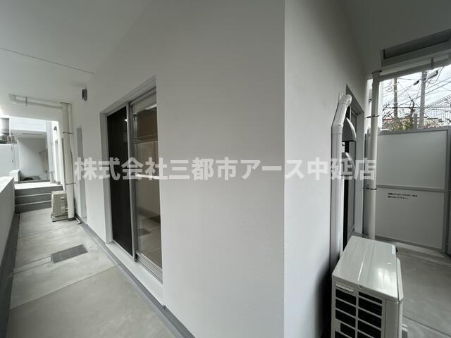 バルコニー　クレストコート旗の台