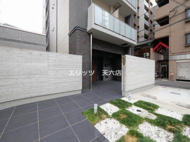 エントランス　エントランス