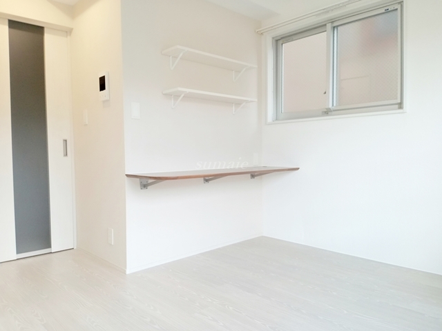 その他部屋・スペース　窓側からのアングルです☆