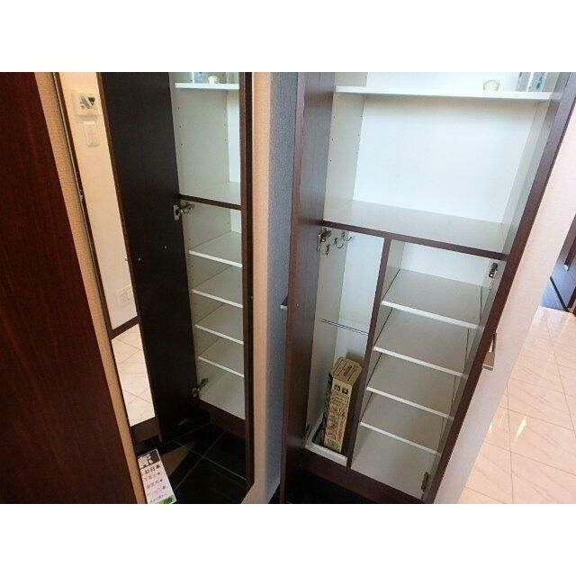 収納　共有部分