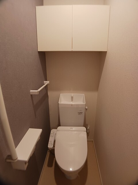 トイレ　同型タイプ