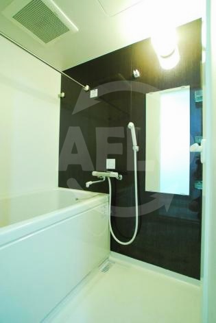 バス・シャワールーム　エスライズ難波EAST　風呂