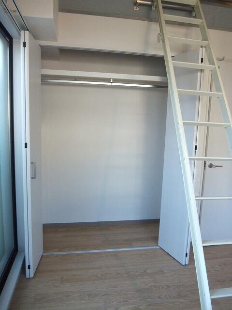 収納　収納もあるお部屋です