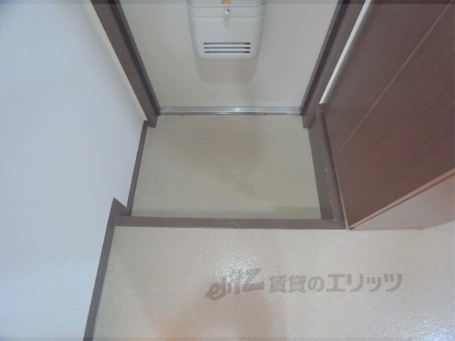 玄関　玄関段差あります。