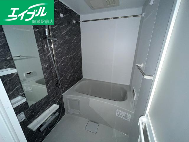 バス・シャワールーム　バス（イメージ）