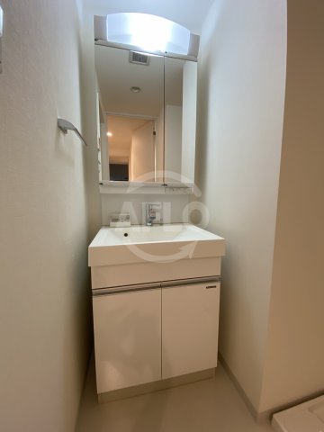 洗面設備　サムティ江戸堀ASUNT　独立洗面台