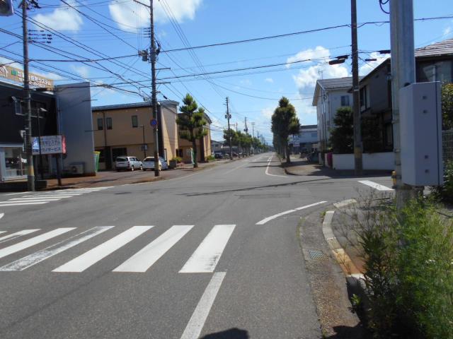 その他　前面道路（その他）まで0m