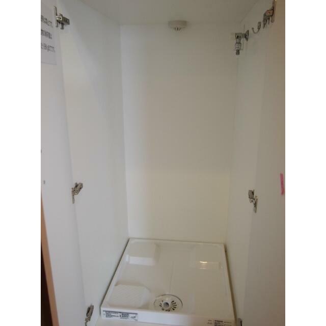 その他設備　洗濯機置場