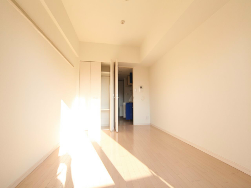 居室・リビング　洋室6.6帖　クローゼット付（収納充実してます）