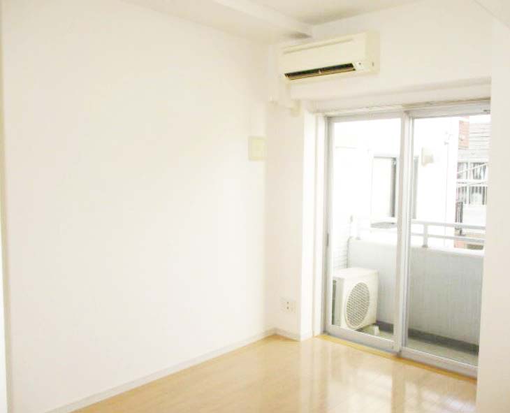 居室・リビング　★広々居室スペース★