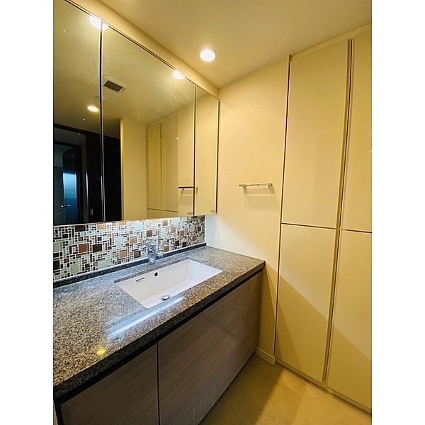 洗面設備　別部屋参考写真