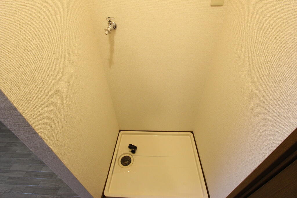 その他　洗濯機置場（同タイプ別部屋）