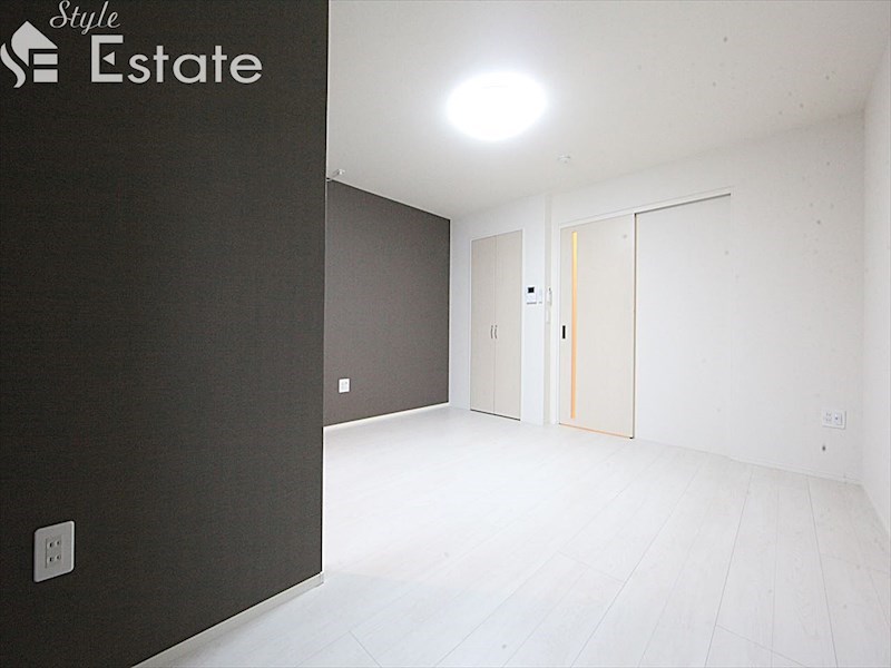 居室・リビング　内装