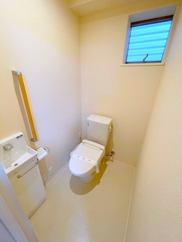 トイレ　トイレは２ヵ所あります