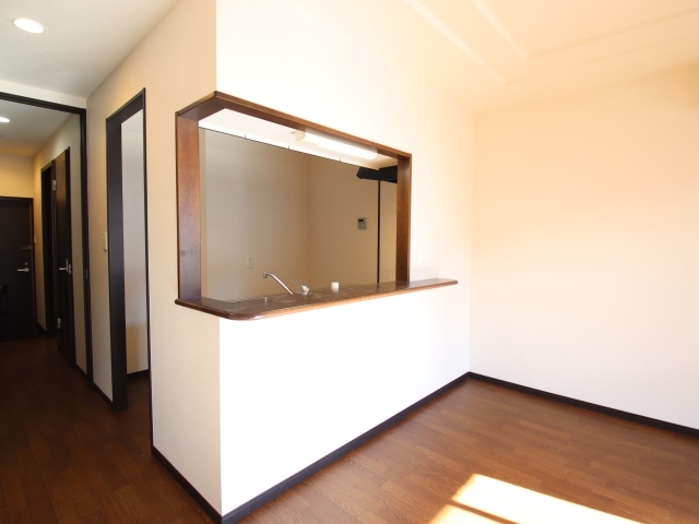 居室・リビング　※別室の参考写真の為、現況優先です。