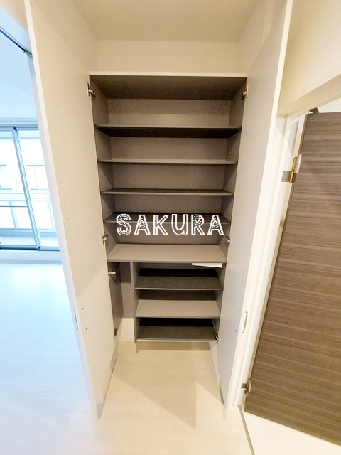 玄関　大容量のシューズボックス♪