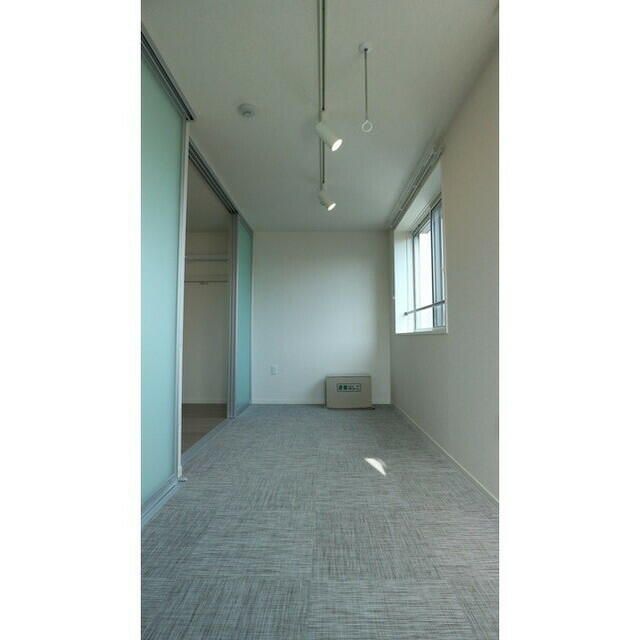 バルコニー　バルコニーがあります