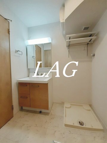 洗面設備　洗面台です。