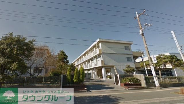 中学校　千葉市立磯辺中学校（中学校）まで1470m