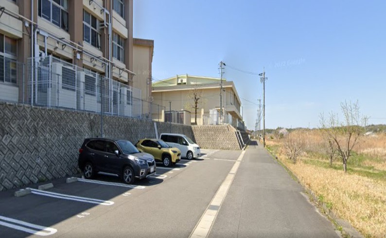 小学校　長久手市立東小学校（小学校）まで986m