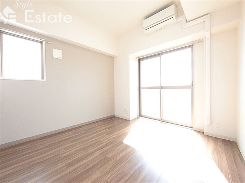 居室・リビング　内装