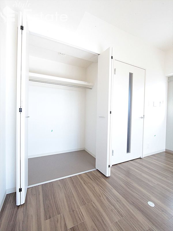 収納　クローゼット