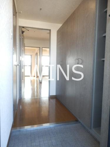 玄関　別部屋参考写真です