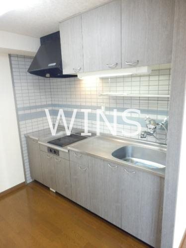 キッチン　別部屋参考写真です