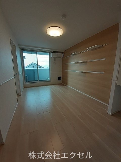 居室・リビング　明るい室内です。