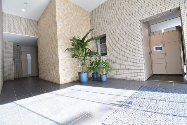 エントランス　エントランス内