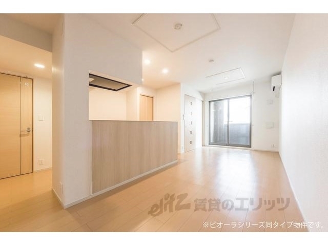 居室・リビング　リビング