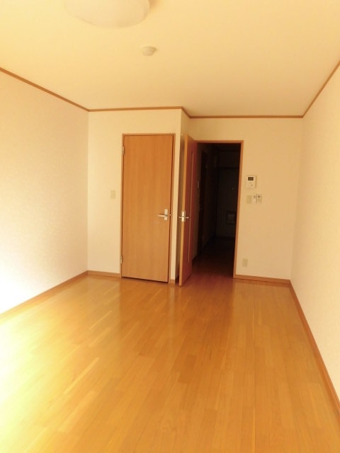 居室・リビング　※他の号室写真になります。