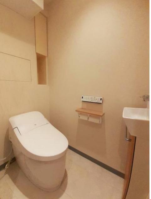 トイレ　別部屋参考写真