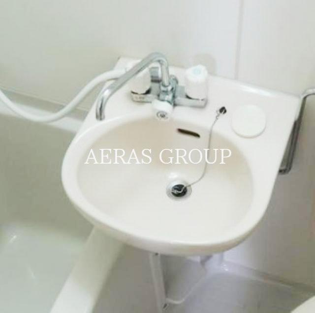 洗面設備　洗面台です。