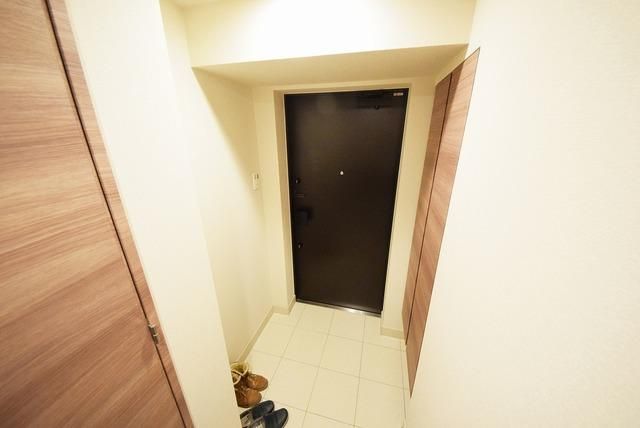 玄関　お部屋探しは株式会社　タウンハウジング　までお気軽にお問合…