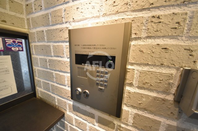 セキュリティ　レジディア天神橋　オートロック