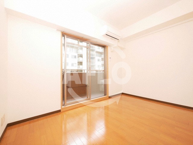 居室・リビング　レジディア天神橋　リビング