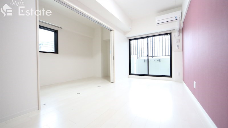 居室・リビング　内装