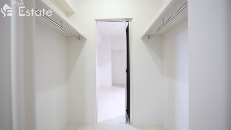 収納　クローゼット